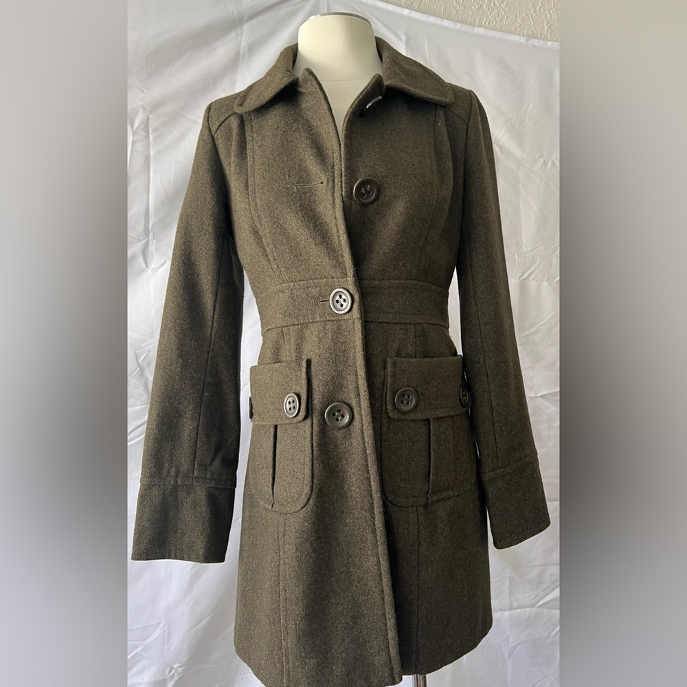 Vintage Army olive green wool pea coat.